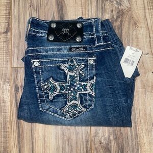 Miss Me Capris Size 27